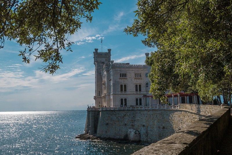 Grad Miramare ali Castello di Miramare
